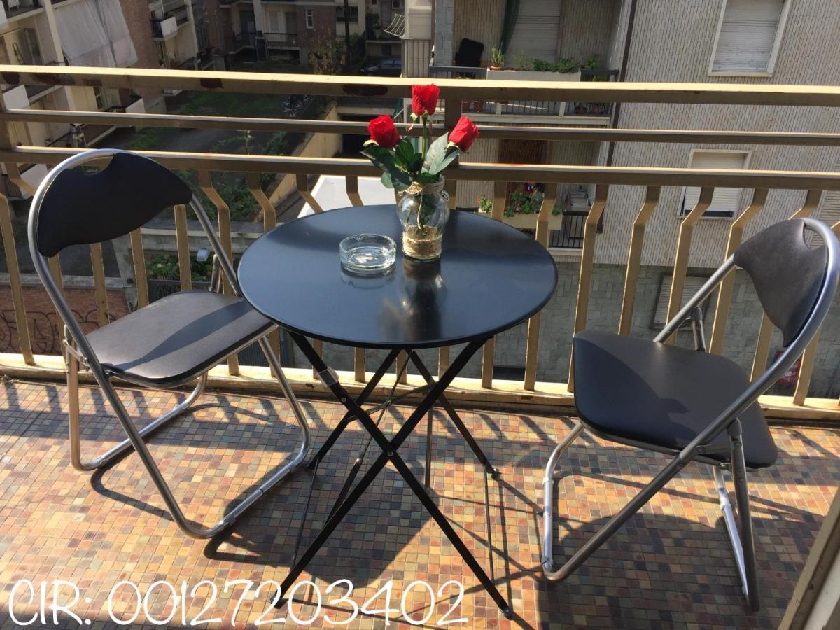 شقة Trilocale Parco Del Valentino تورينو المظهر الخارجي الصورة
